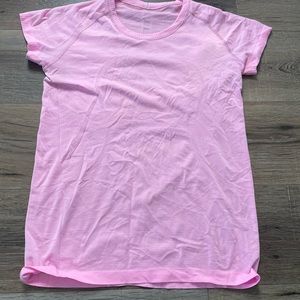 Lululemon Swiftly Tech Short-Sleeve